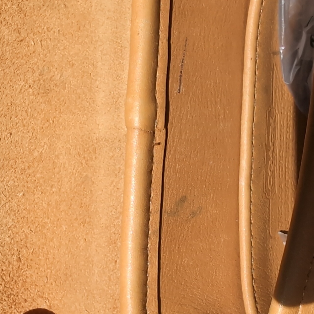 Vintage Coach Tango Bag, Tan - Picture 8 of 9